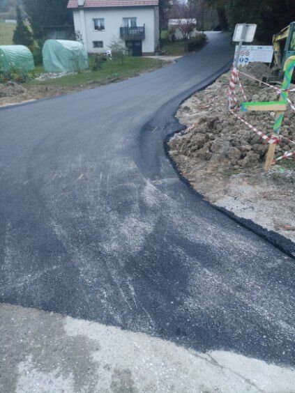 Oskrba s pitno vodo – Dograditev vodovoda na območju šola / Industrijska cona v Občini Dobje